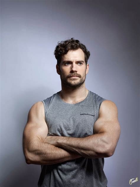 what is henry cavill working on now